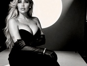 InsatiableCaitlinBell