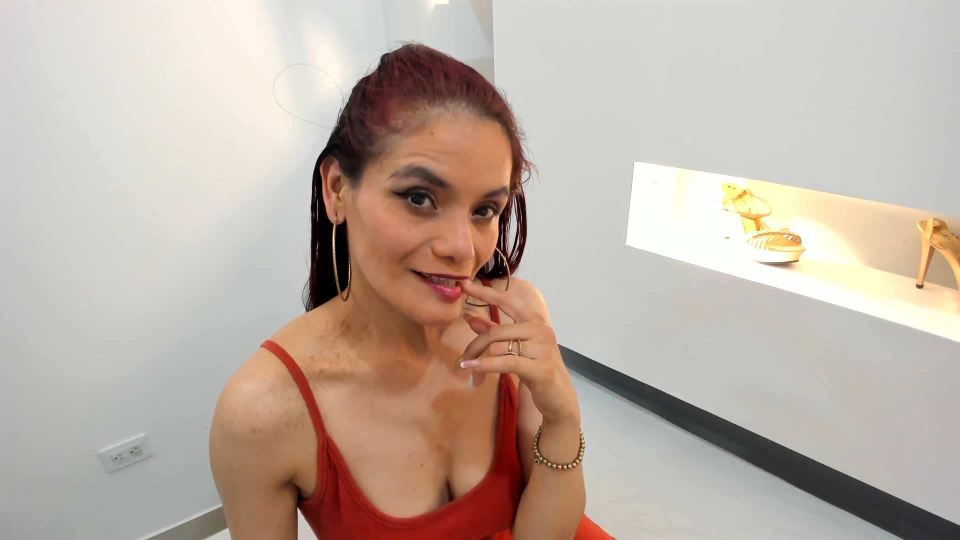 JulietaWall21 picture 7