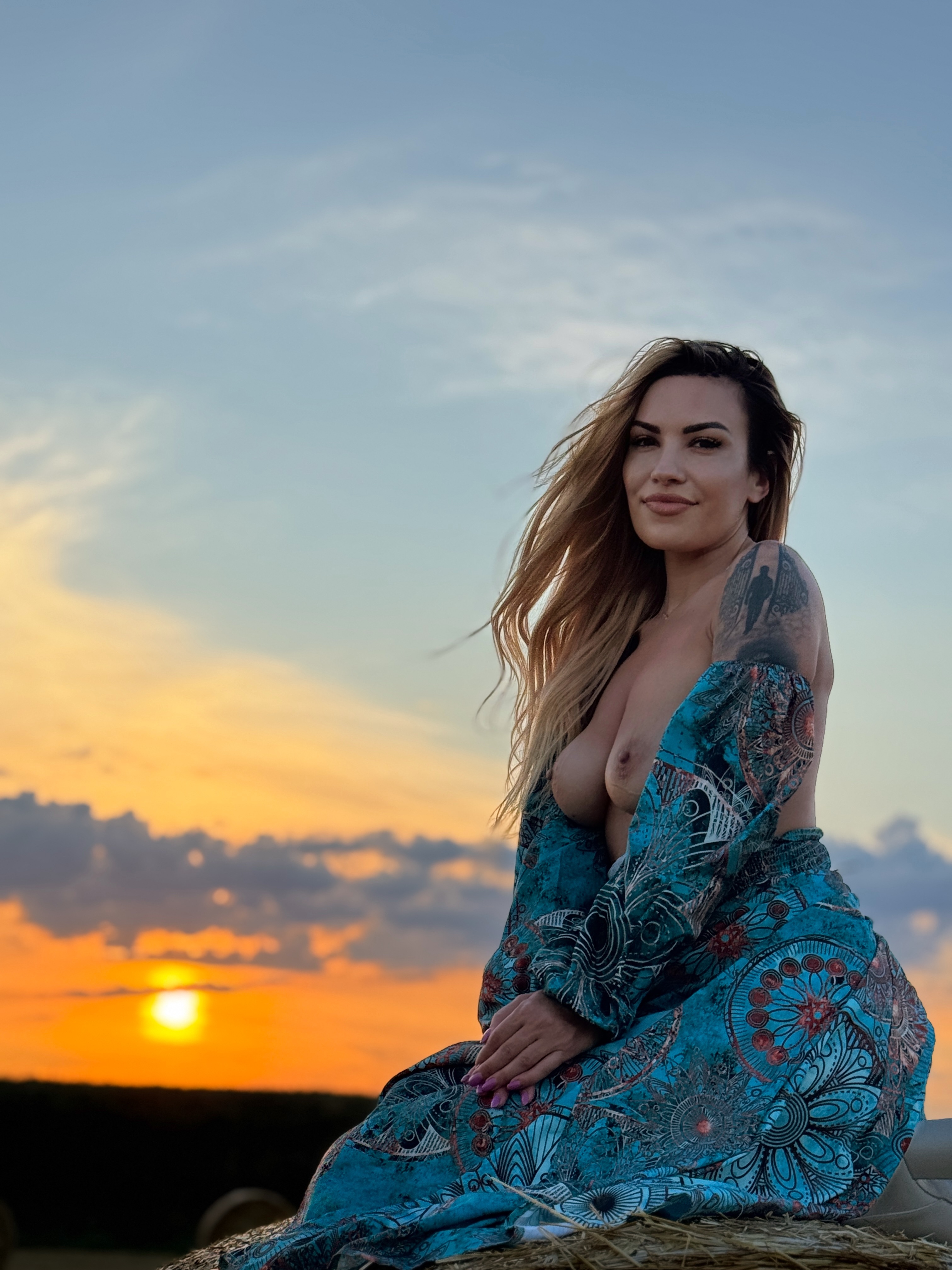 zoeymarye from Jerkmate