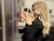 nickybloom pic