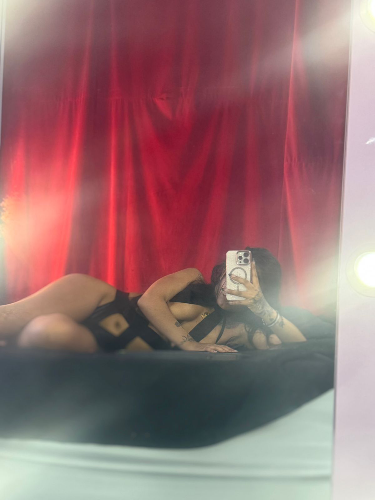 scarletjhonss from Jerkmate