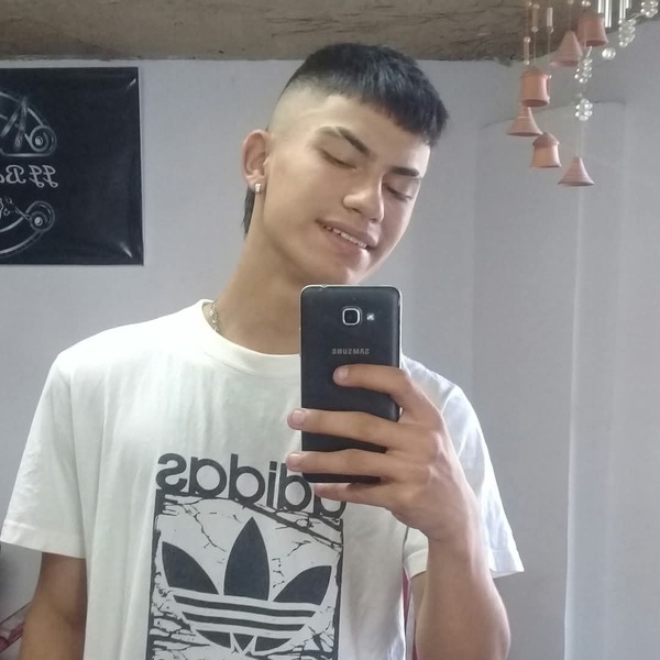 alejandro20 from Jerkmate