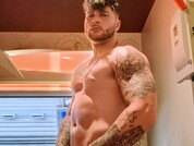 Chat Live with Silversavage92  29 year old Amateur Cam Girl from The United States Photo