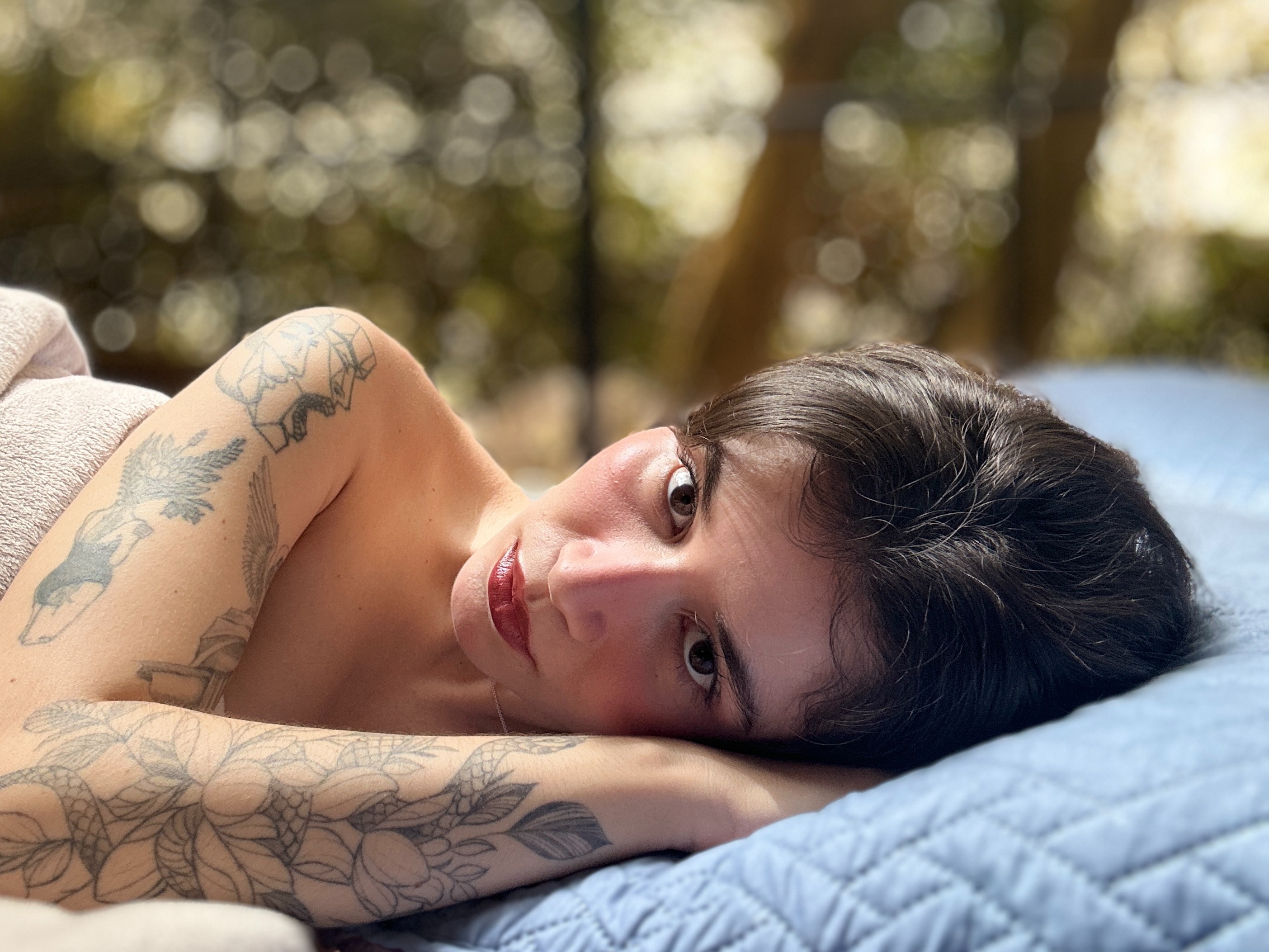 ShyRossiee photo 3