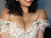 curly_sarah pic