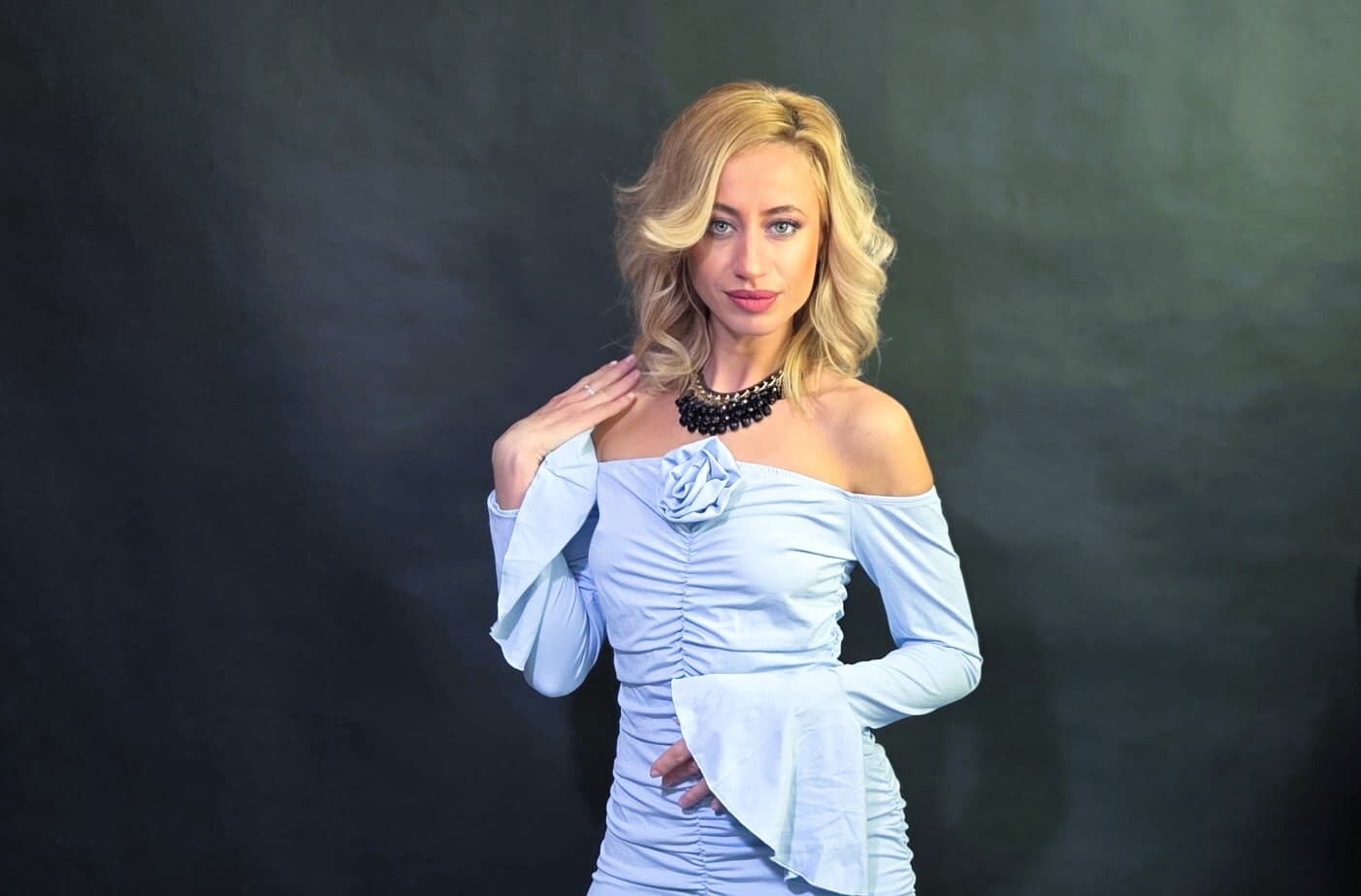 DeliaMarlow picture 4