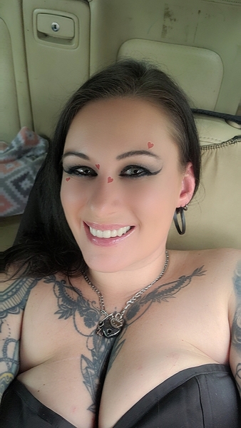 gothicraven from Jerkmate