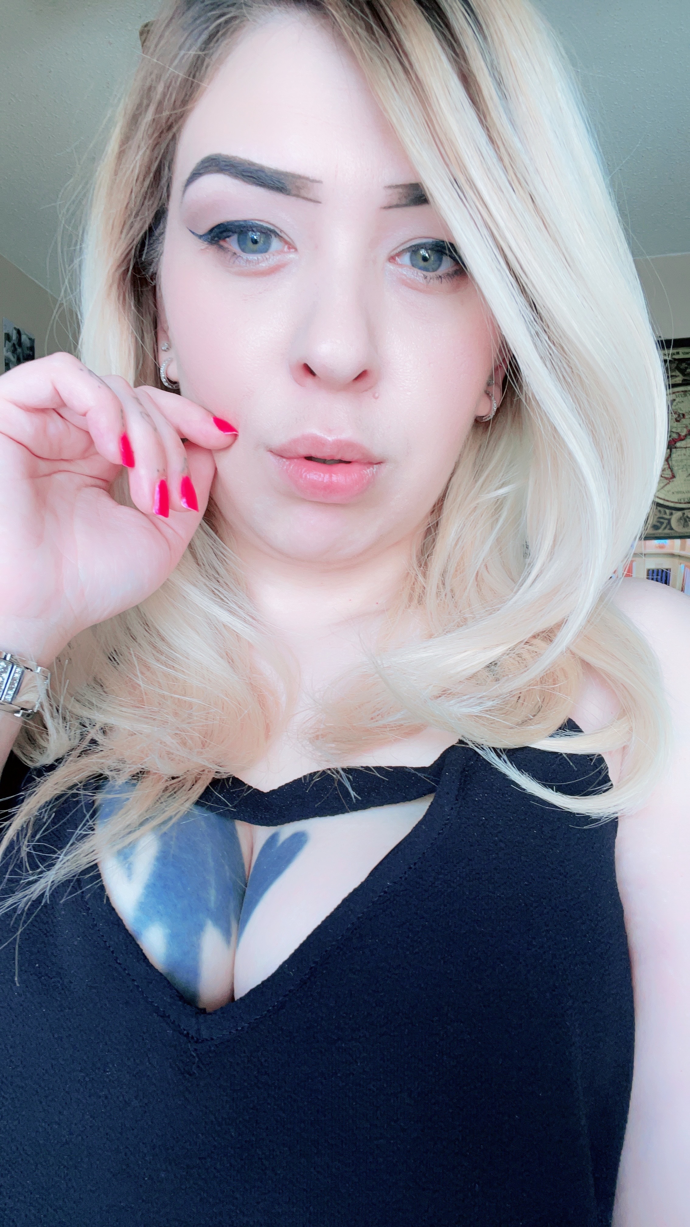 viviansweetz from Jerkmate