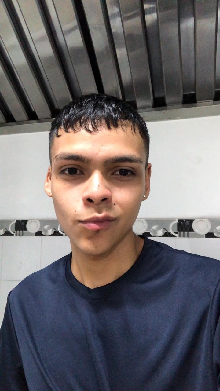 jhonxoxo from Jerkmate