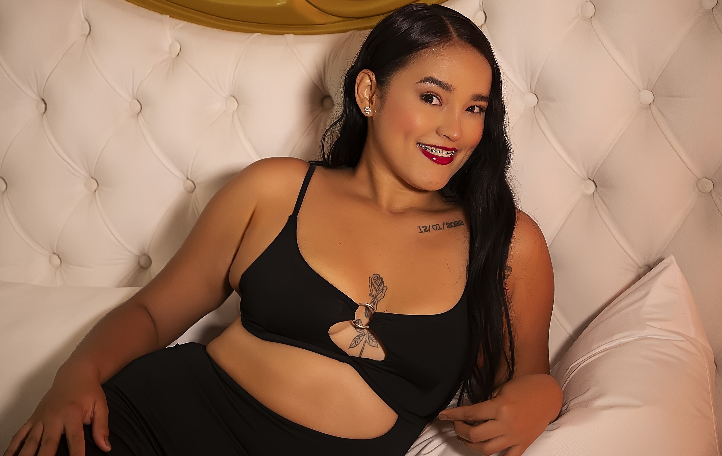 mia_janson from Jerkmate