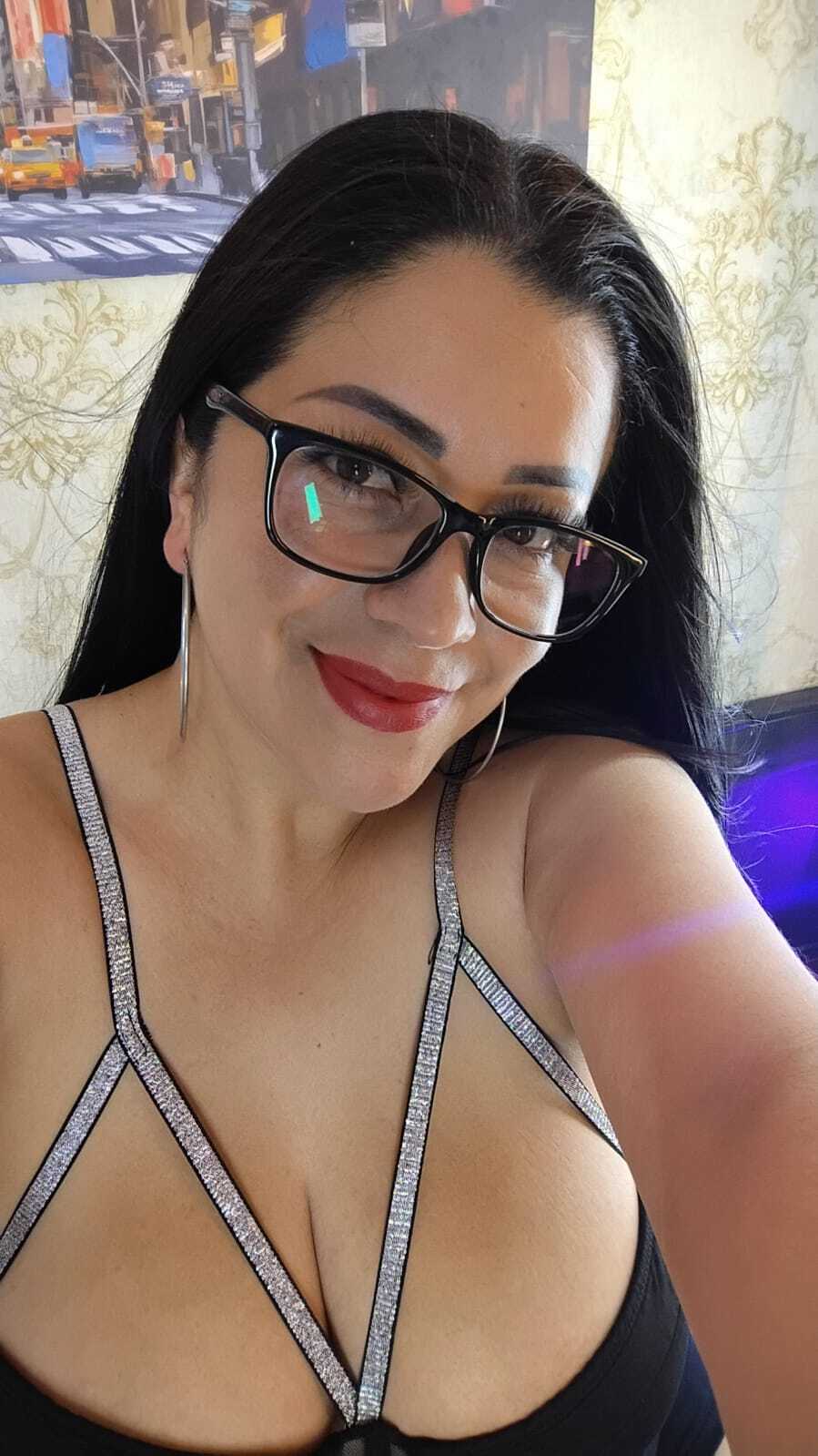 Brendasotoo photo 4