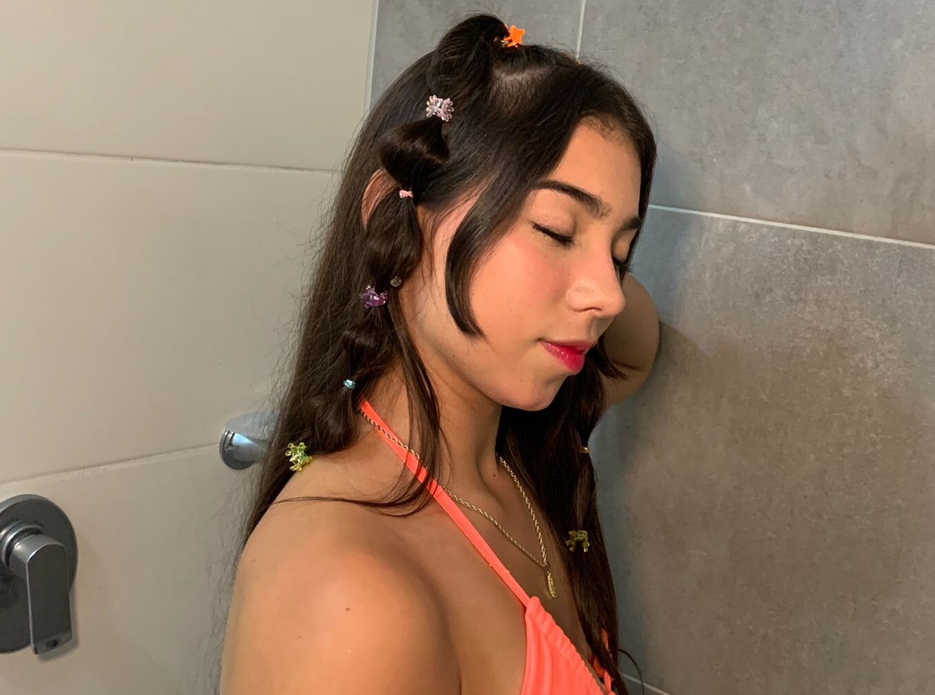 Naommycambell photo 1