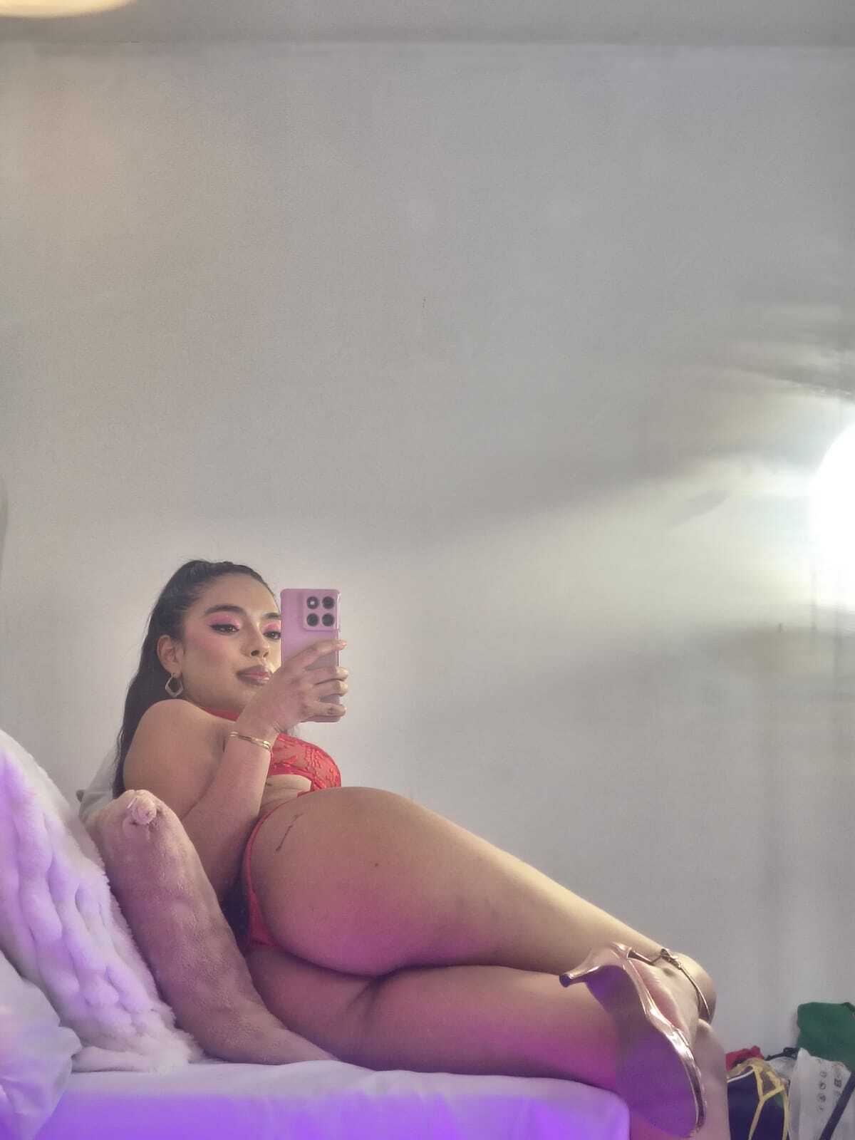 ELOISEFIT picture 1