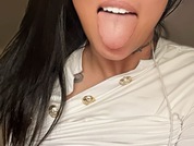CurvyVietMami