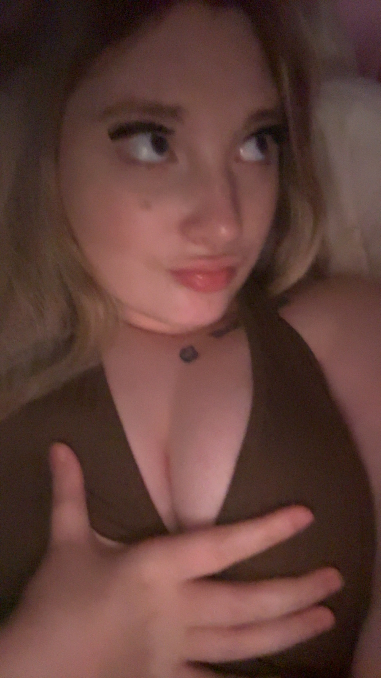 BritishBeckyXX picture 6