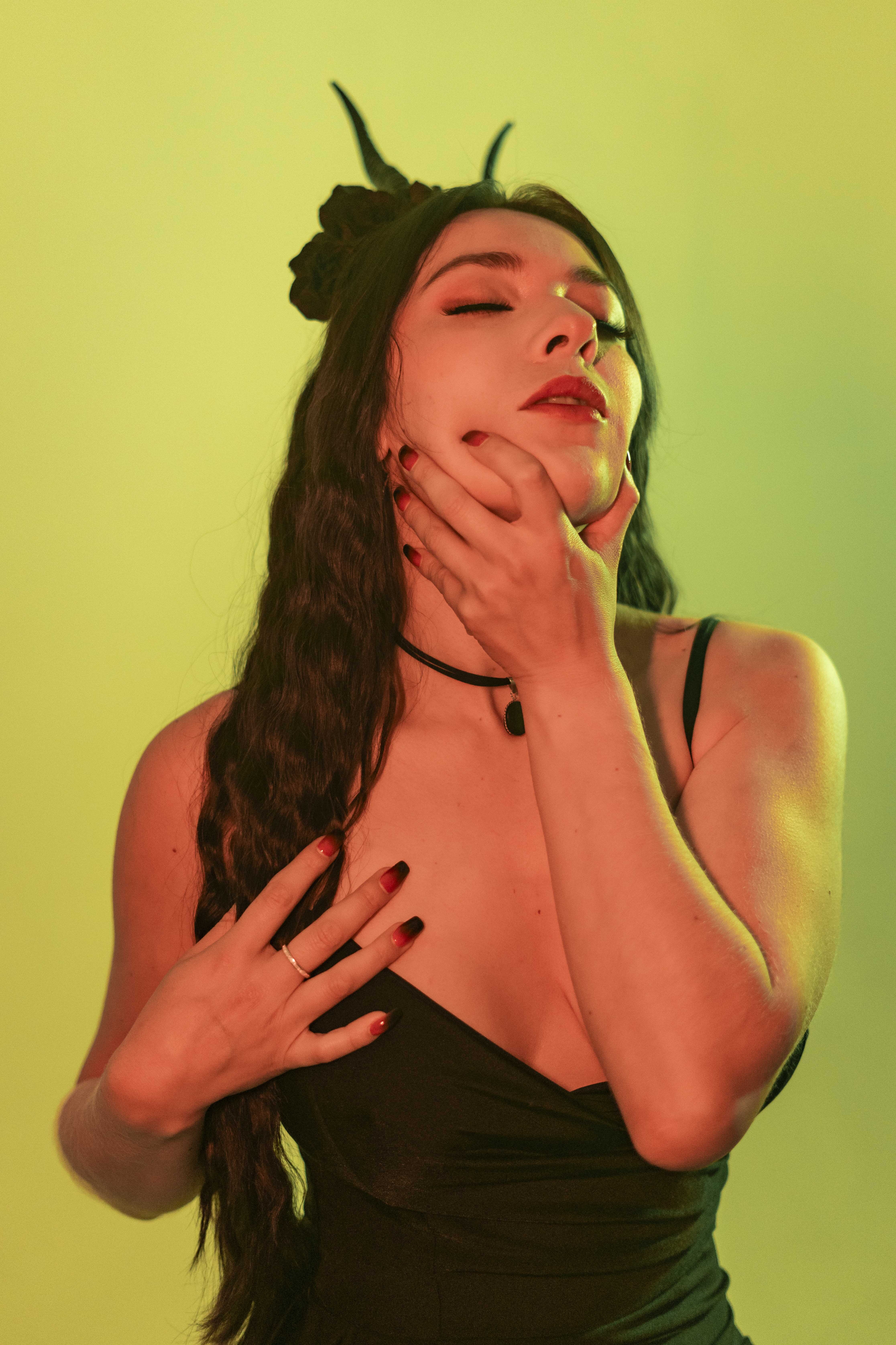 taniasaanders from Jerkmate