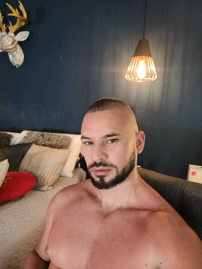 johncolman from Jerkmate