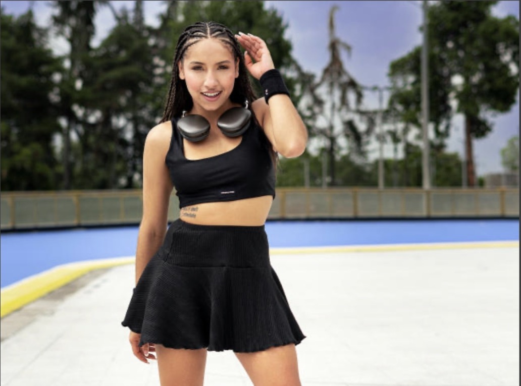 paulettsmiith from Jerkmate