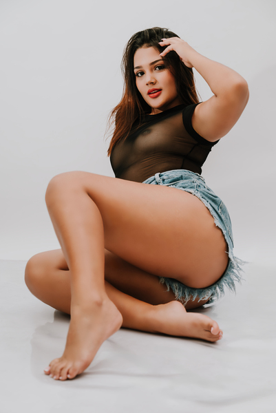 lunahanze from Jerkmate