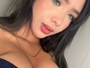 HilaryQueenn