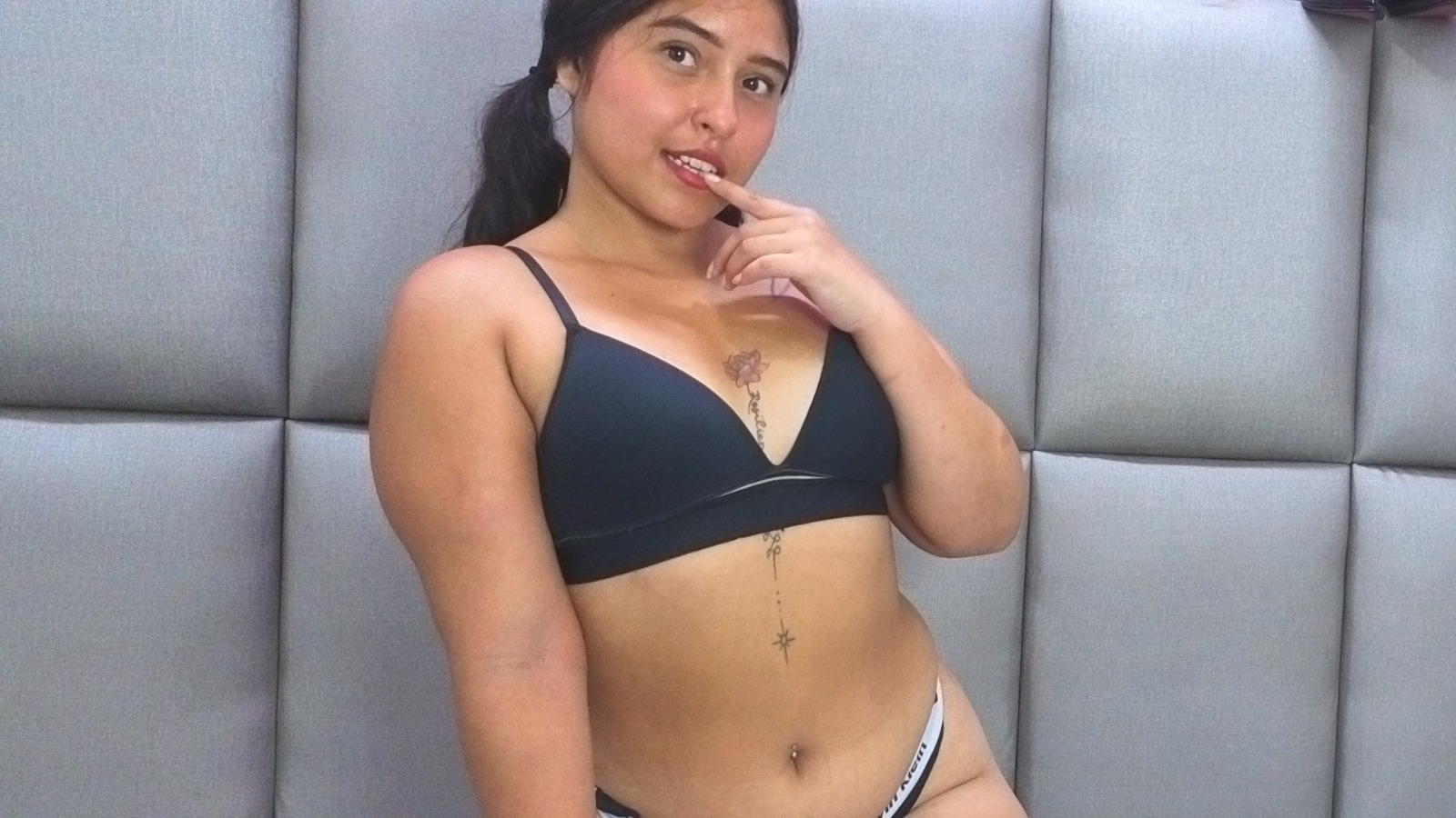 PARISSTRONG