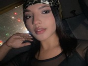 Chat Live with Katalinax_Rose  18 year old Amateur Cam Girl from Colombia Photo