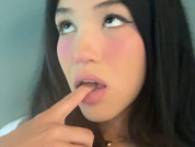 VictoriaInLace