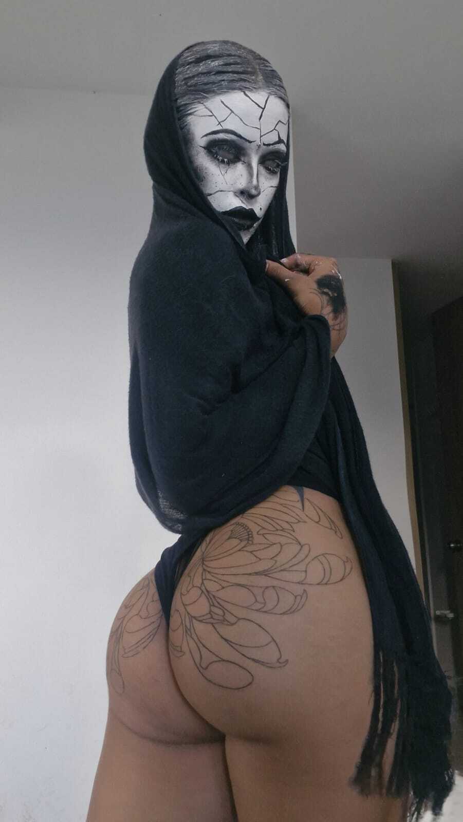 bitchval from Jerkmate