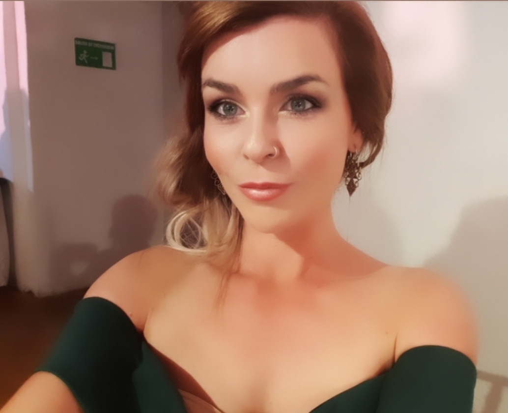 aussiemilfakyra from Jerkmate