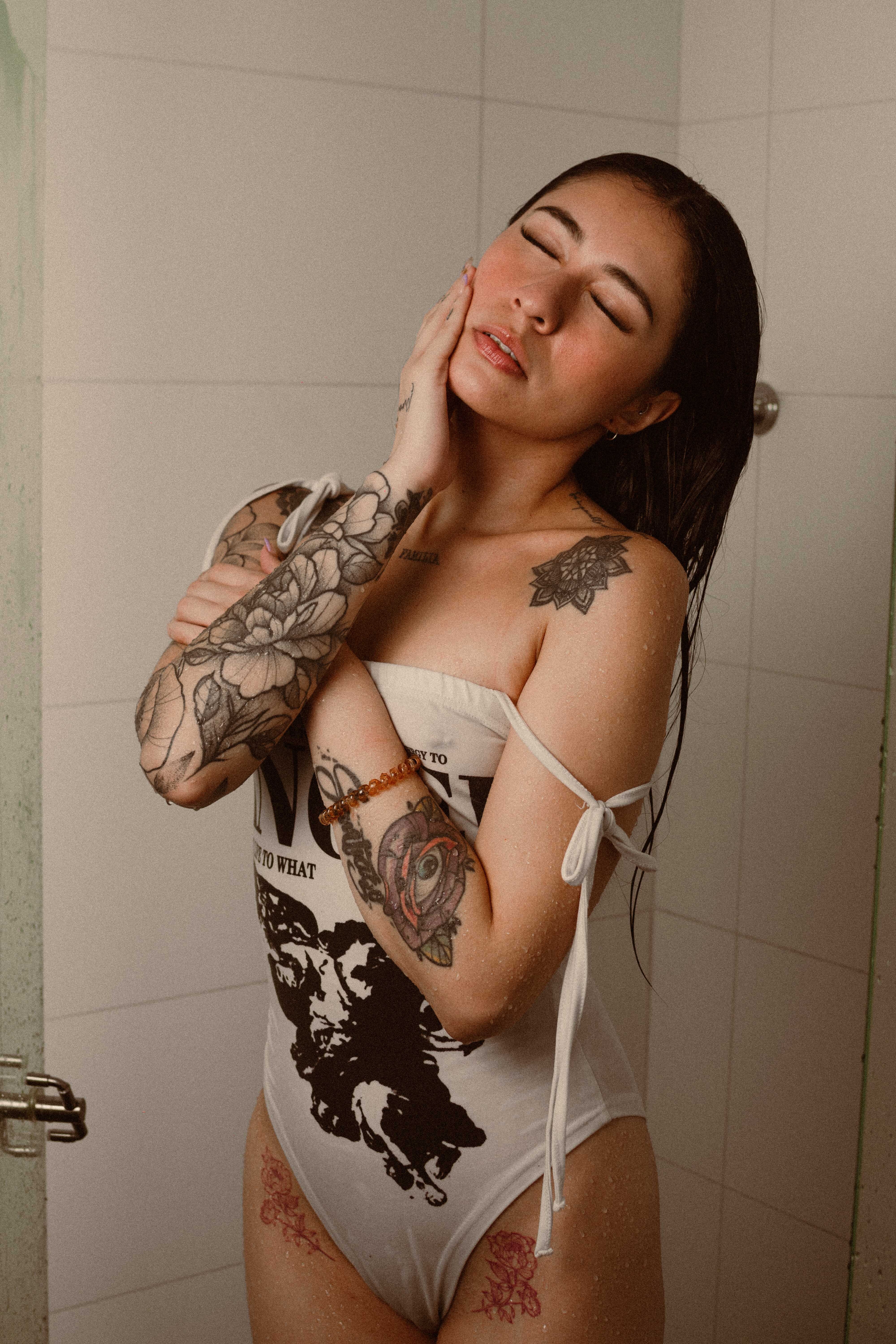 orianarousell from Jerkmate