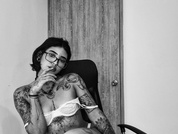 bitchval pic