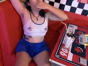 hairyvaleri pic