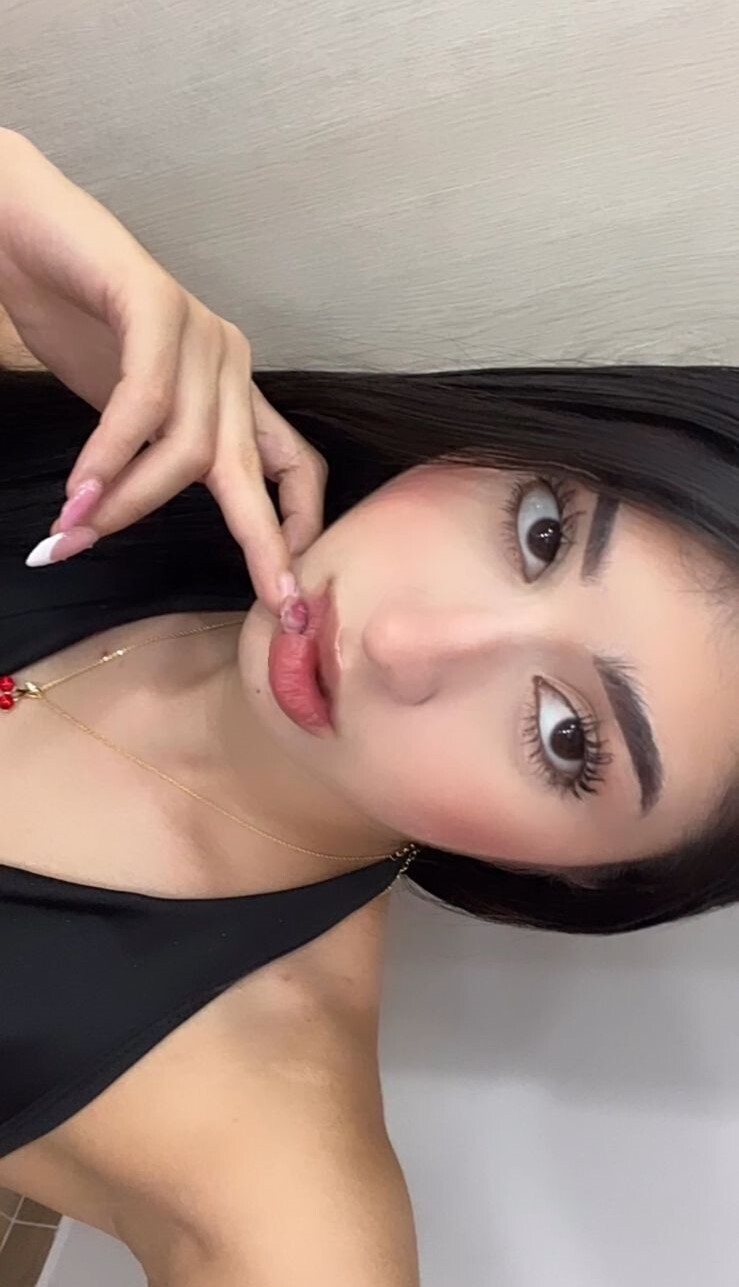 NicoleLara