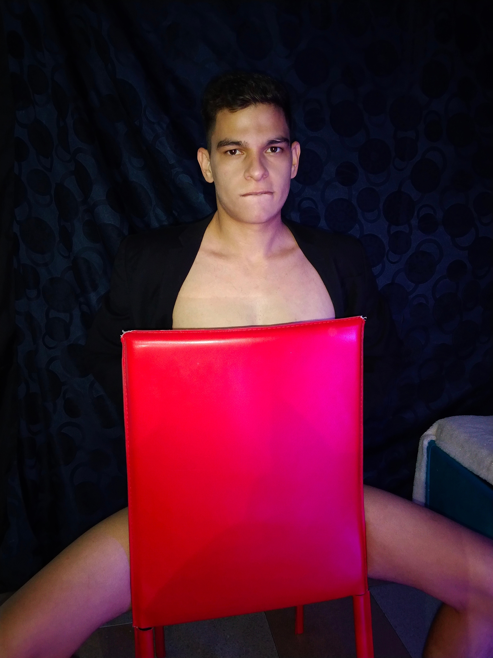 victor_warren from Jerkmate