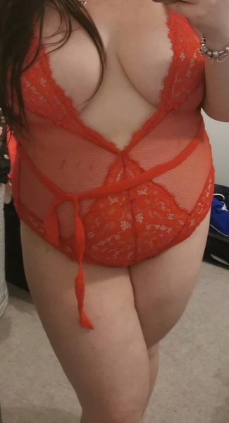 busty_x_bella from Jerkmate