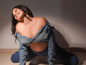 emmilykhan pic