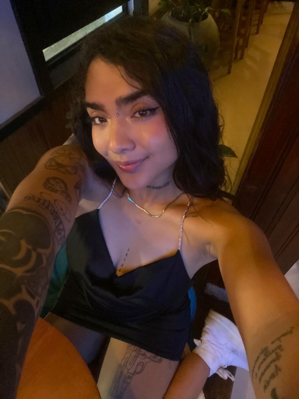 helenaswani from Jerkmate