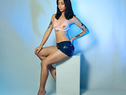 ellieponce pic