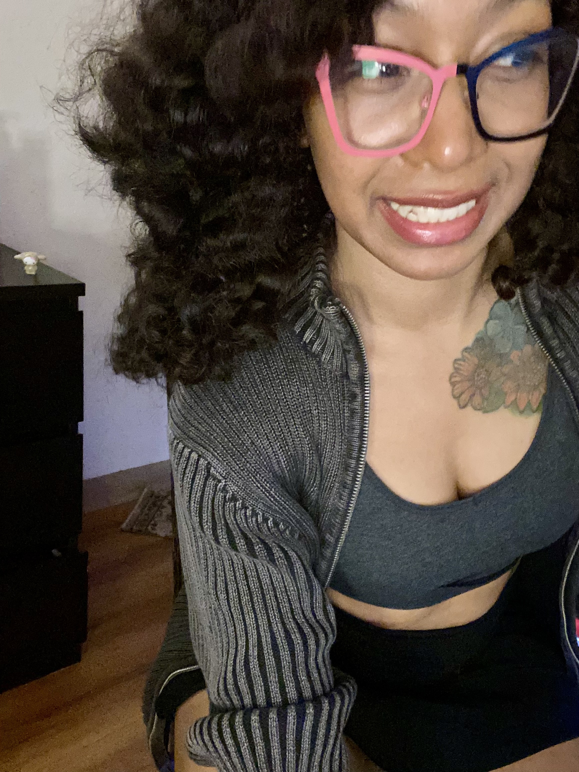 lovetocallmemee from Jerkmate