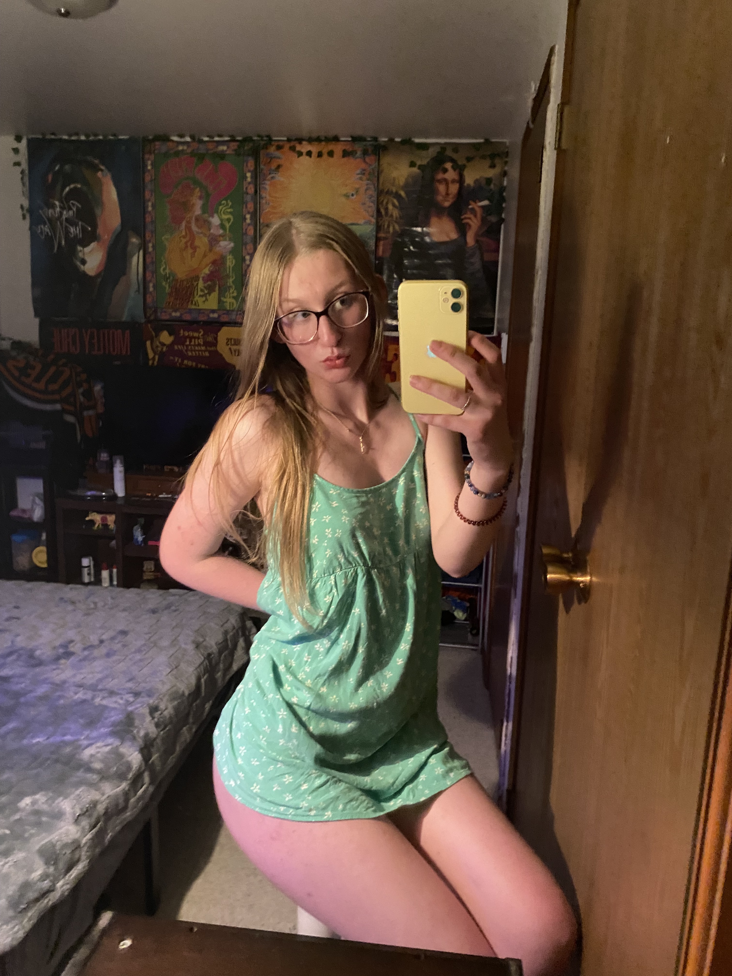 junethomas from Jerkmate