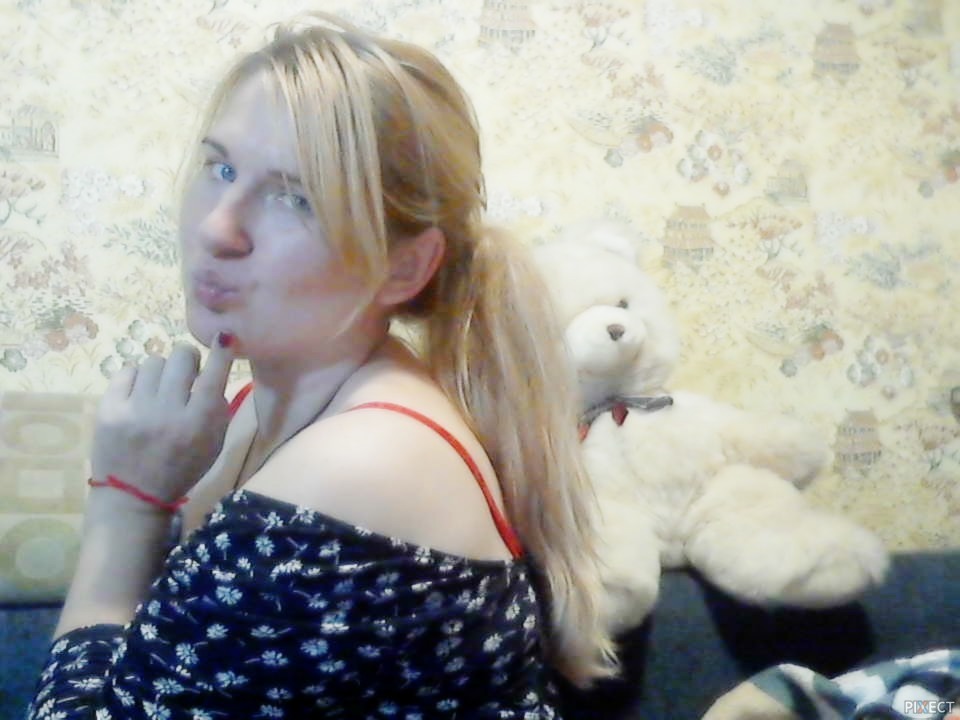 AlissonShy picture 1