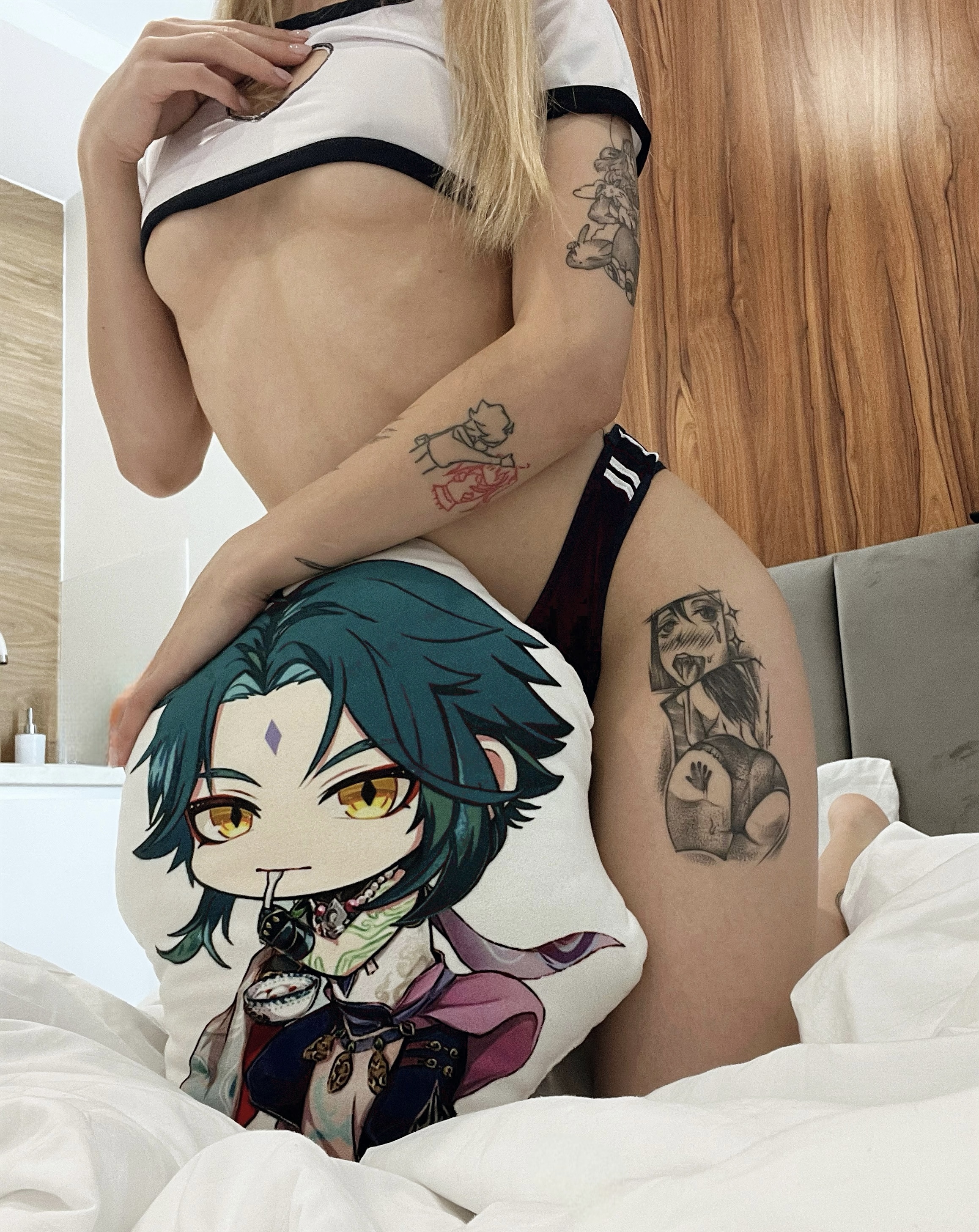 CassidyKisss picture 4