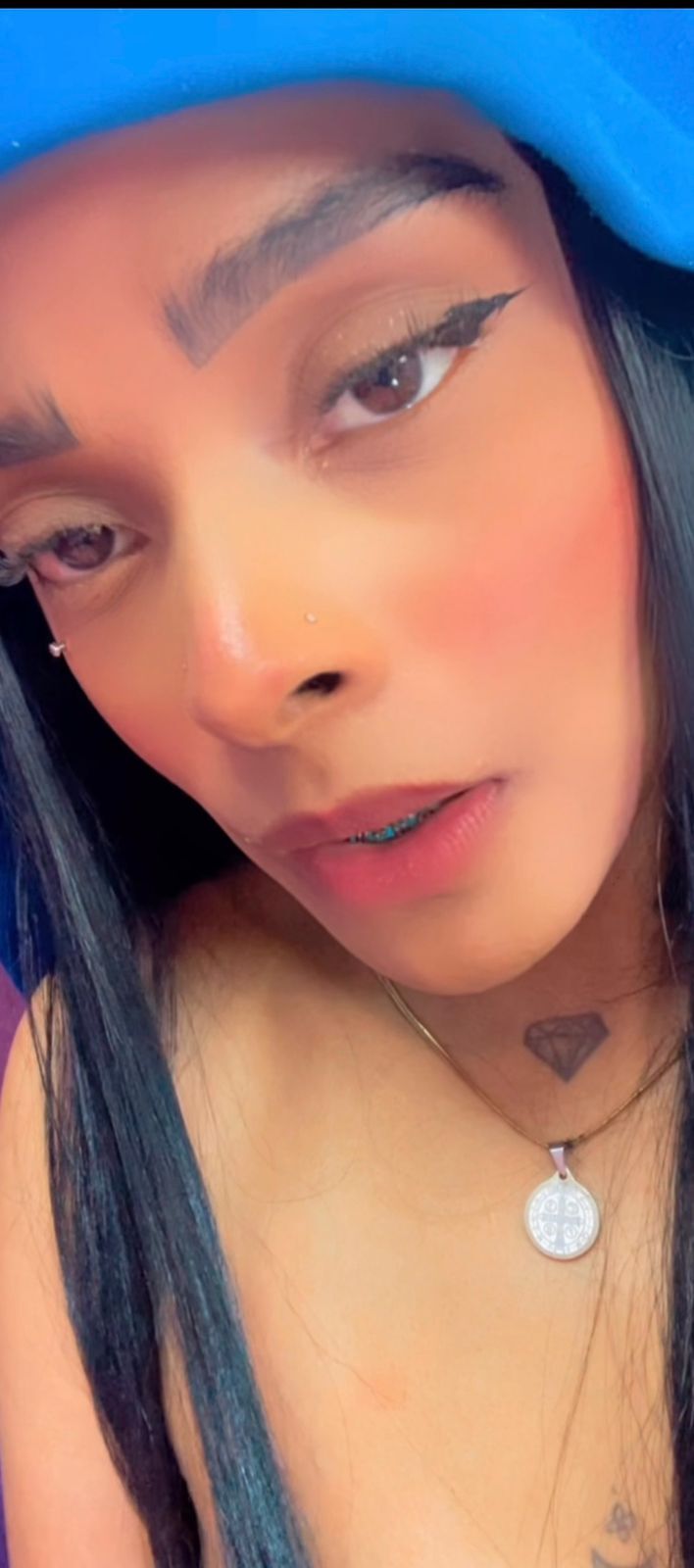 emmaebonyx19 from Jerkmate