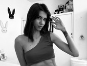 Chat Live with AprilJakovish  25 year old Amateur Cam Girl from Colombia Photo