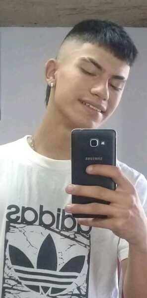 alejandro20 from Jerkmate