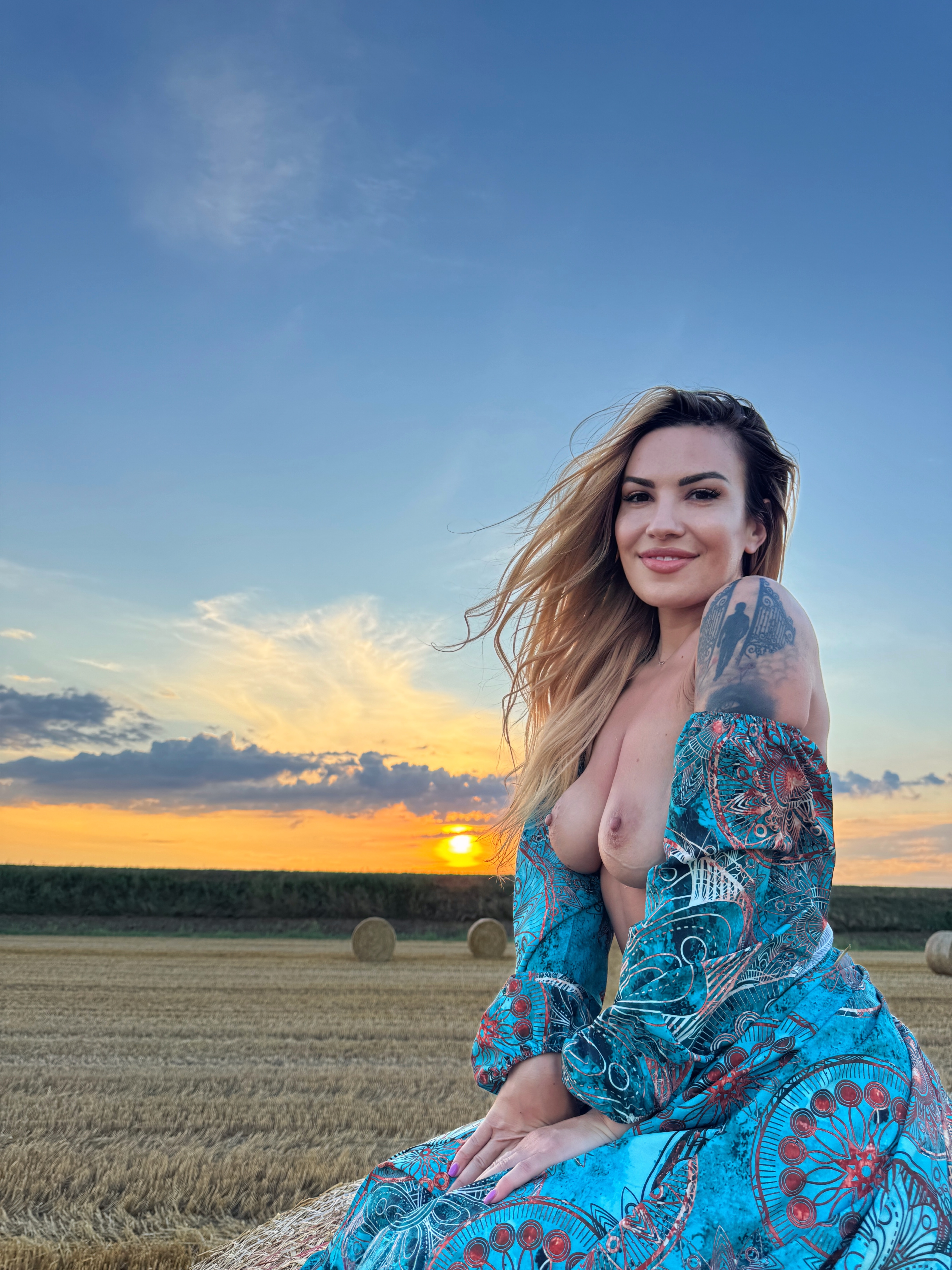 zoeymarye from Jerkmate