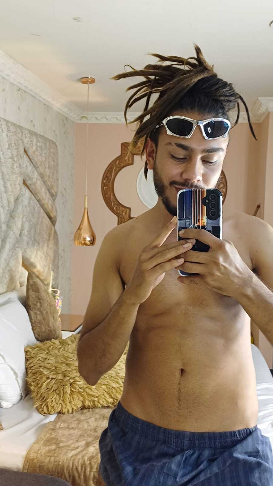 bossdominator from Jerkmate