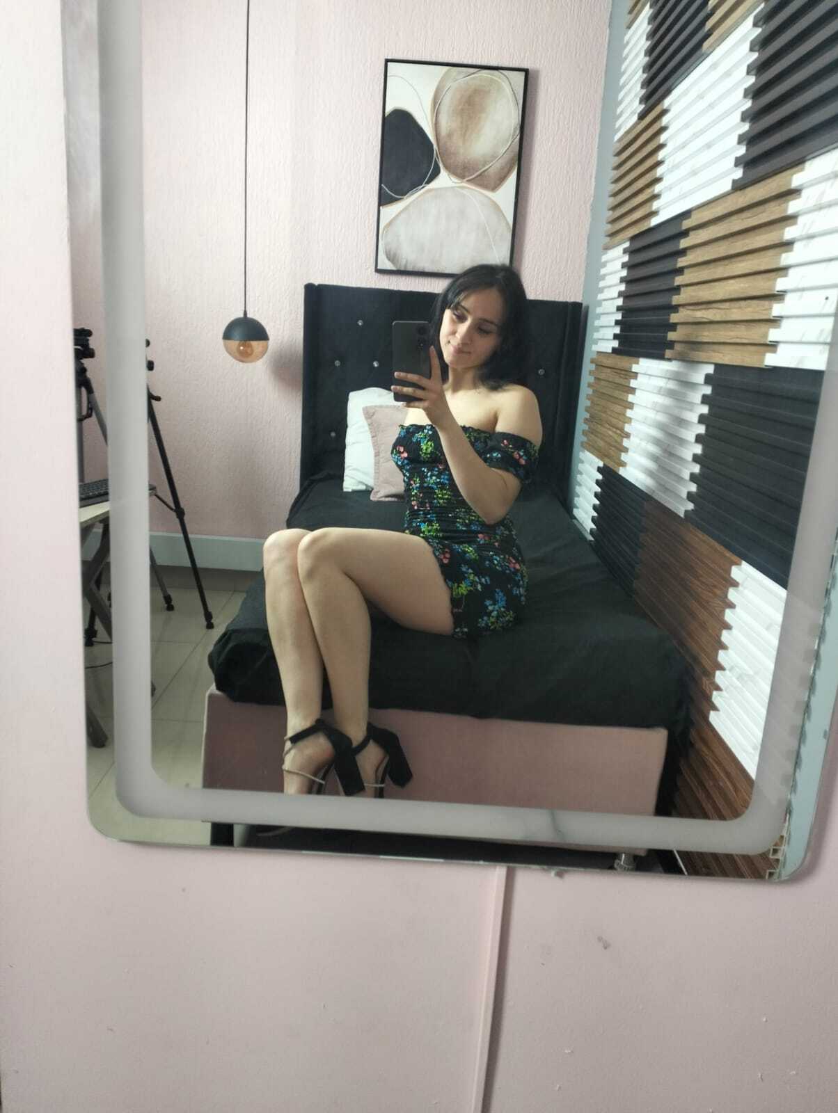 annielamberth from Jerkmate