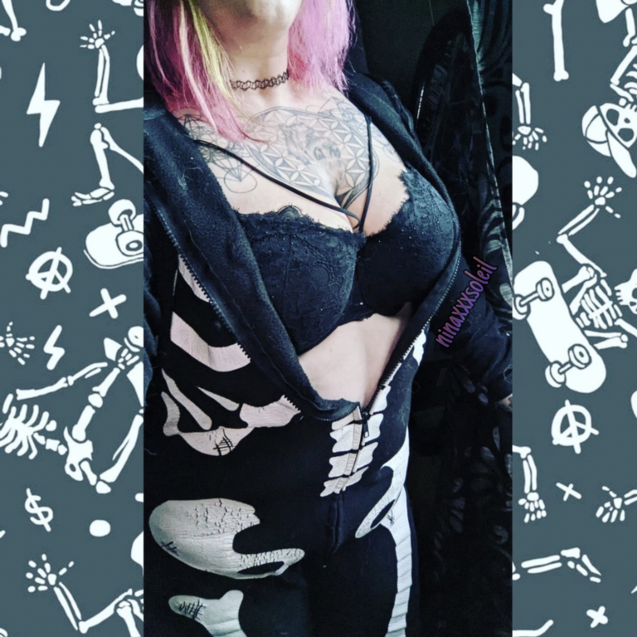 ninaxxxsoleil from Jerkmate