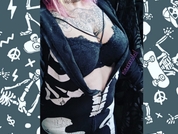 ninaxxxsoleil